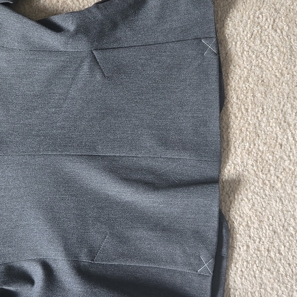 Express Women's Charcoal Blazer, NWT, Size 6 - Picture 14 of 14